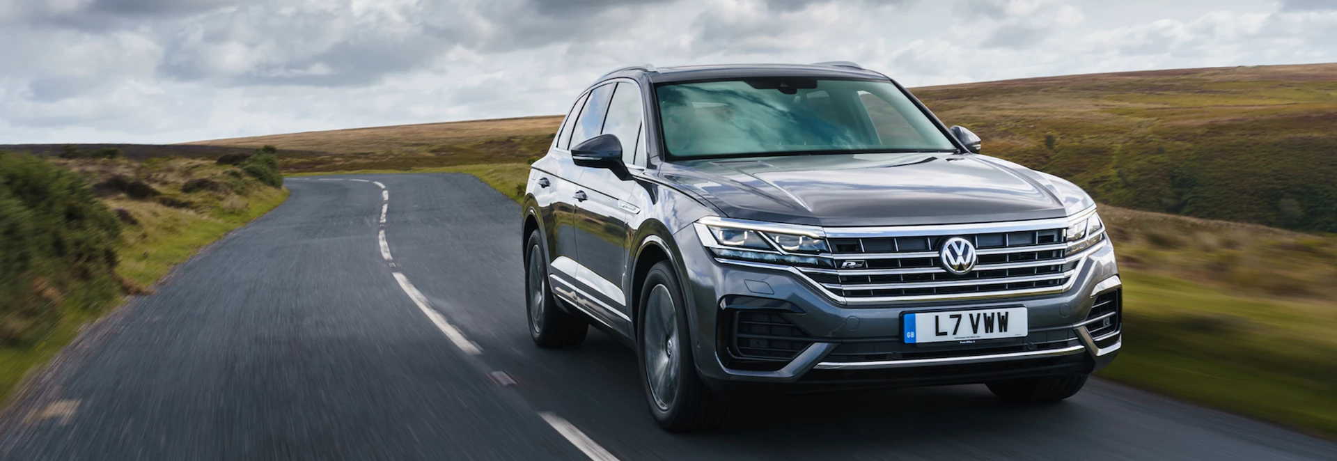 Volkswagen extends 48-hour test drive offer with flagship Touareg